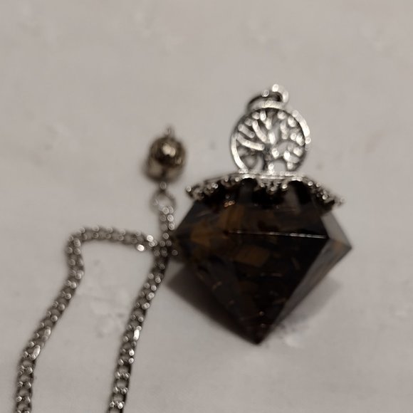 Tiger's Eye Dowsing Divination Pendulum - Picture 2 of 3